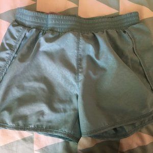 Old Navy Active ~ Shorts